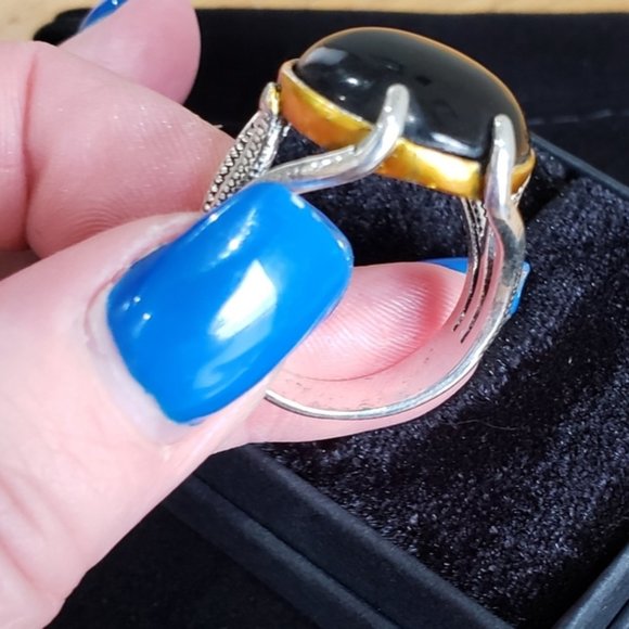 Men's Vintage Black Agate Eagle Claw Ring - Picture 4 of 11